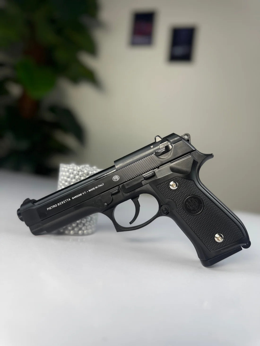 M92 Beretta Airsoft Toy Gun – Realistic, Durable & Fun for Airsoft Enthusiasts